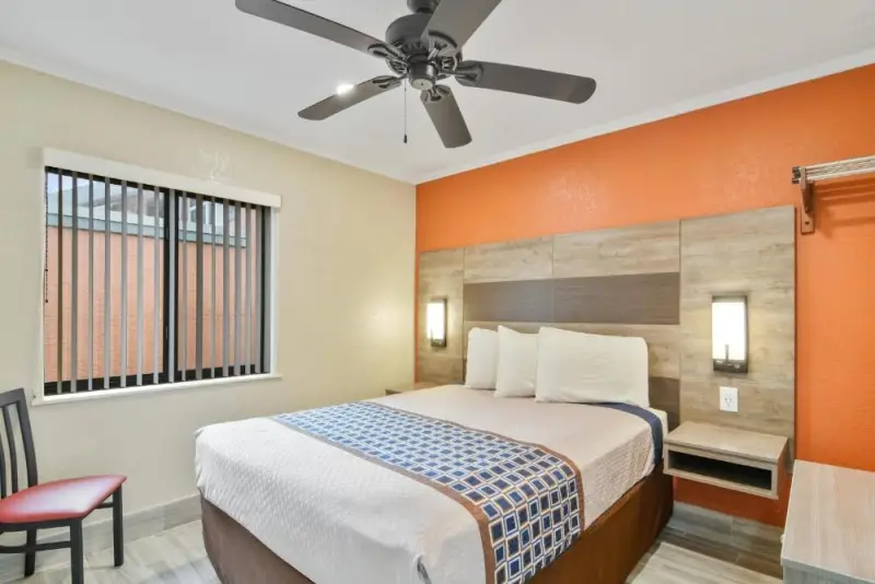 Two-Bedroom Suite - Non-Smoking